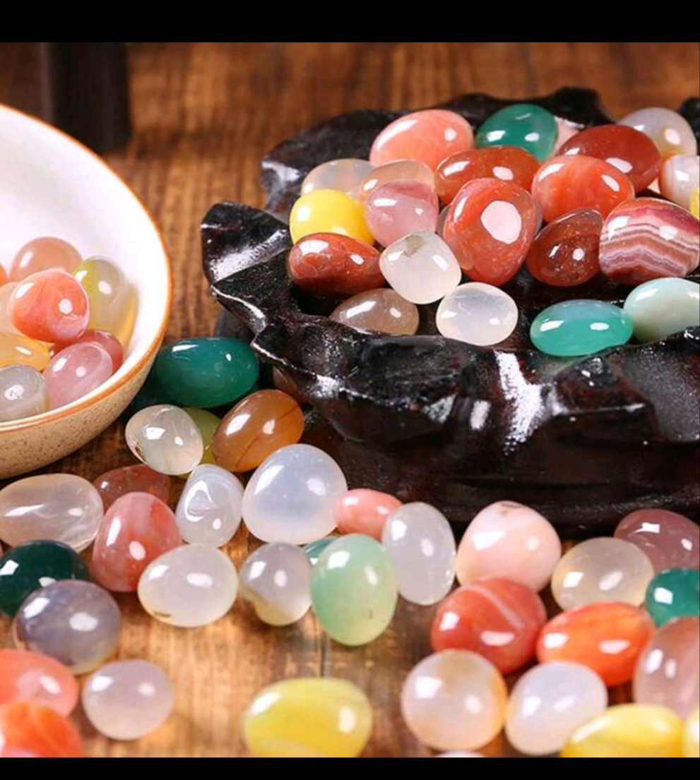 100pcs Rainbow Colored Rain Flower Pebbles, Natural Stone Aquarium Decoration, Succulent Flowerpot Decoration, Garden Landscape Viewing Stone, Hydroponic Stone