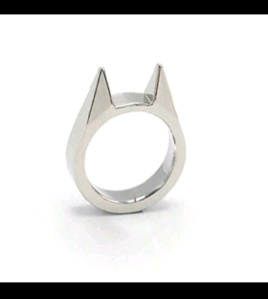1pc Personalized  Ear Self-Defense Single Finger Ring, Window Breaker Tool For Women & Men Outdoor Activities. Suitable For Traveling, Camping, Hiking, And The Best Gift For Him/Her